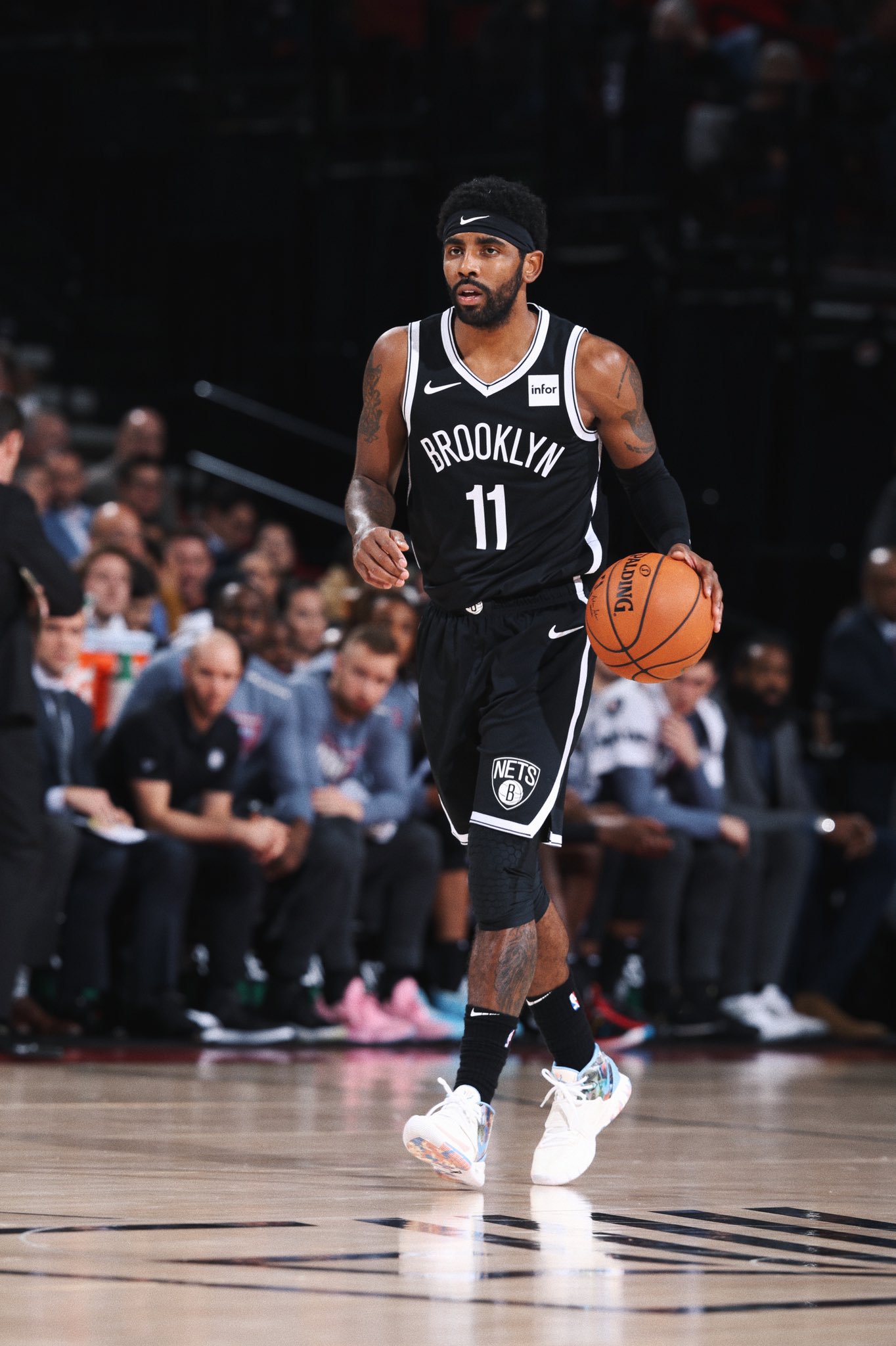 维的带动下 维的带动下