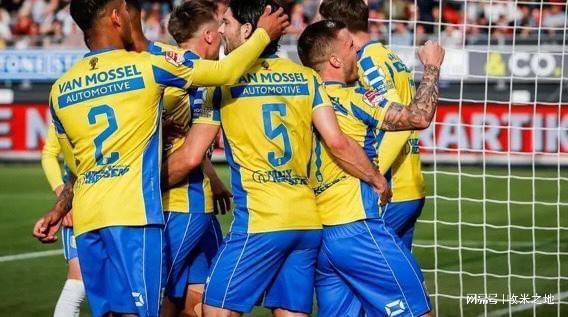 的角度看 的角度看