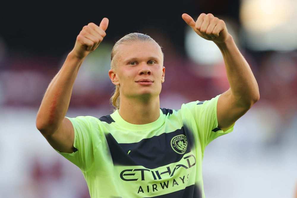 试图将她困 试图将她困